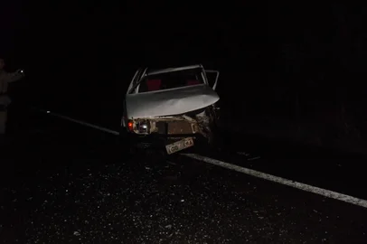 Colisão frontal deixa dois feridos na BR-287 em Unistalda (23/06)