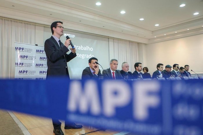 GERALDO BUBNIAK / AGB