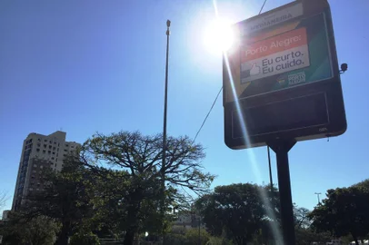 relógio, porto alegre, licitação