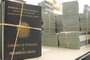 Ministério do Trabalho confecciona carteiras de trabalho
