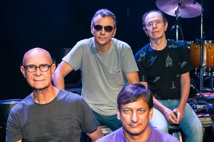 Banda 14 Bis relembra 35 anos de sucessos em shows no Estado DG