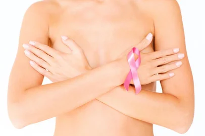 corpo mulher seios, outubro rosa, cancer de mama