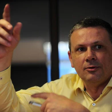  CAXIAS DO SUL, RS, BRASIL, 08/12/2015. O empresário Roberto Tonietto, que até então era um dos vices de Raimundo Demore, será aclamado como novo presidente do Juventude em eleição que ocorrerá nesta terça-feira. (Porthus Junior/Pioneiro)