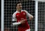 Juventus entra na briga por Ozil
