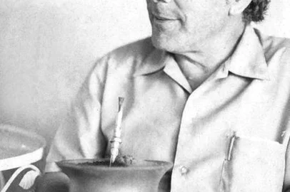  Leonel Brizola em sua fazenda de Soca (Uruguai) durante o exílio. As fotos são de 1974,  no dia em que se completavam os 10 anos de cassação de seus direitos políticos. Especial ZH Domingo