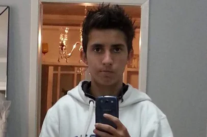  Ronei Wilson Jurkiftz Júnior, jovem morto a socos, chutes e garrafadas em Charqueadas.