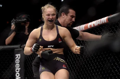  

Card Principal - Ronda Rousey X Bethe Correia2323 - Brasil - rj - Rio de Janeiro - Arena HSBC -  - www.inovafoto.com.br - id:98404
Indexador: Paulo Mumia