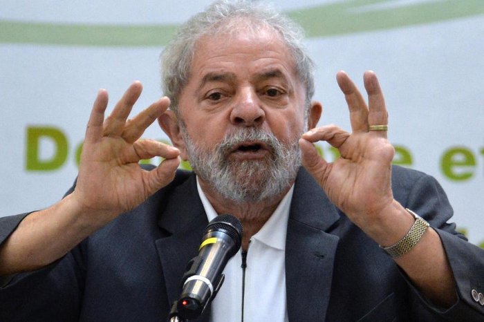 NELSON ALMEIDA / AFP