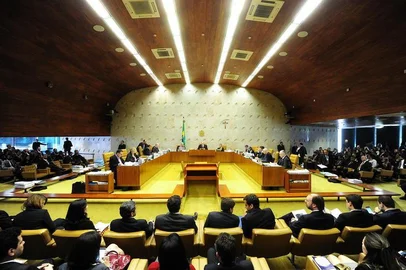  BRASÍLIA, DF, BRASIL, 05-05-2016.O Supremo Tribunal Federal (STF) deve julgar nesta quinta-feira o pedido da Rede Sustentabilidade para afastar o deputado Eduardo Cunha (PMDB-RJ) da presidência da Câmara e também pode analisar a decisão do do ministro Teori Zavascki que suspendeu o mandato de deputado de Cunha. (DIEGO VARA/AGÊNCIA RBS, Notícias)