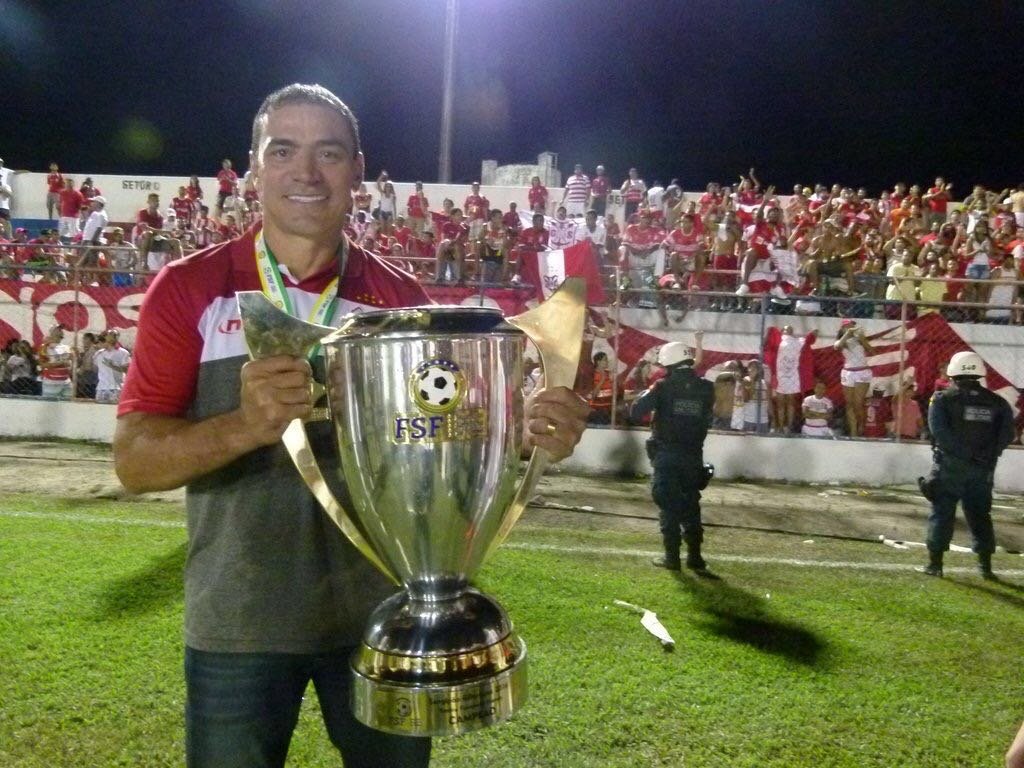 Clemer é campeão do Sergipano e cita torcida do Inter após título | GZH