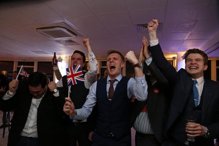 GEOFF CADDICK / AFP