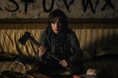 Stranger Things, com Winona Ryder é a nova série da Netflix
