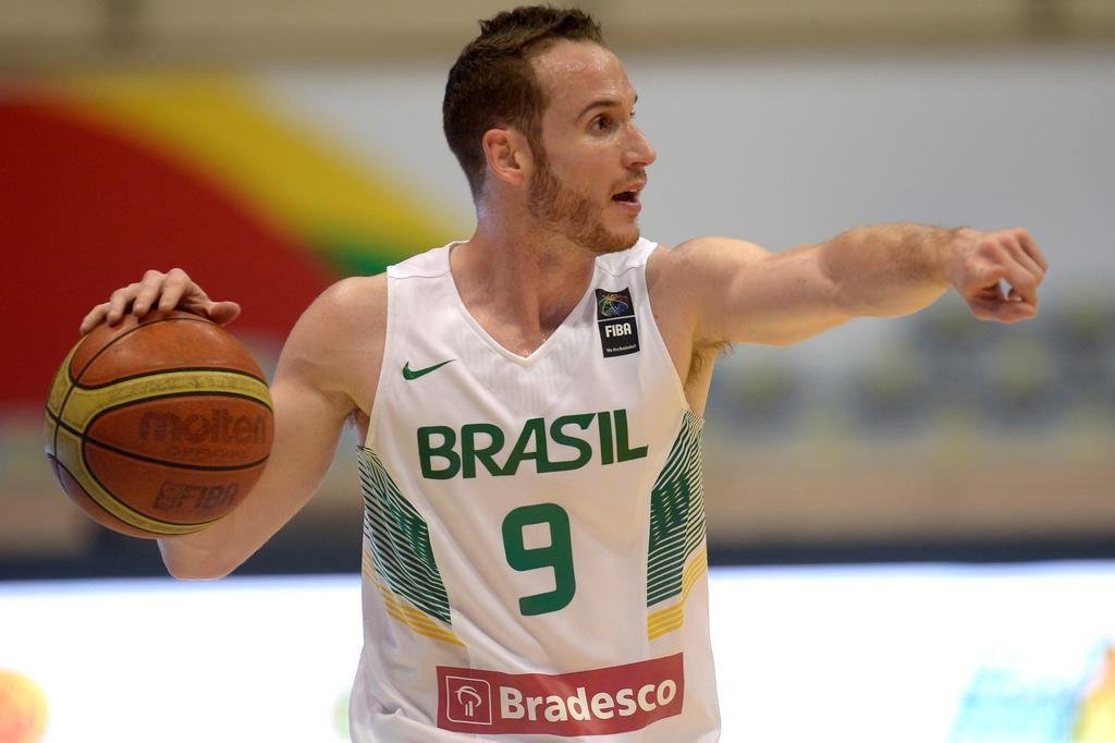 O Maestro Que Aprendeu Brincando Marcelinho Huertas E O Lider Do Basquete Em Busca Do Podio Gzh