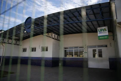  

ALVORADA, RS, BRASIL, 19-07-2016: Pacientes da Região Metropolitana que não conseguem atendimento nas suas cidades buscam as emergências de Porto Alegre. Na foto, UPA de Alvorada que não foi inaugurada (FOTO FÉLIX ZUCCO/AGÊNCIA RBS, Editoria de Geral).
