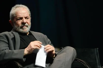 Ex-presidente Lula no lançamento de campanha em defesa das empresas publicas, no Rio de Janeiro