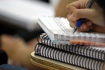  PORTO ALEGRE RS, BRASIL 03/01/2014 - Estudantes se preparam para a maratona de provas do vestibular da UFRGS. A Universidade anuncia mudanças para a próxima edição do concurso, em 2015.(FOTO:GUILHERME SANTOS/ESPECIAL)