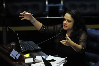  BRASÍLIA, DF, BRASIL 26/08/2016 - O protagonismo das mulheres no senado durante o julgamento do impeachment da presidente Dilma Rousseff. Na foto: Advogada de acusação Janaína Paschoal. (FOTO: MATEUS BRUXEL/AGÊNCIA RBS).