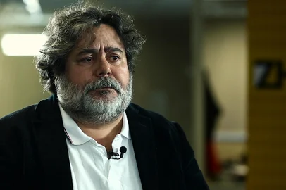 Julio Flores , PSTU , candidato , frame , La Urna , eleição , prefeito