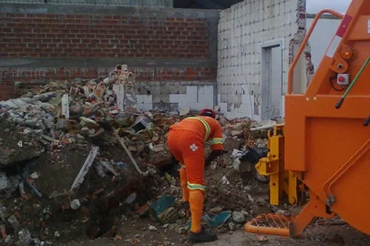 rdgol; Terceirizada do DMLU é suspeita de seguir com fraude na coleta de lixo