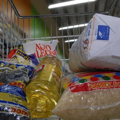 *** Rogerio da Silva- Cesta Básica ***Baixa no preço da cesta básica