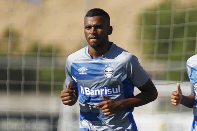 Reapresentacao Gremio RS - FUTEBOL/GREMIO - ESPORTES - Elenco do Gremio se reapresenta para a Temporada 2017. FOTO: LUCAS UEBEL/GREMIO FBPAEditoria: SPOLocal: Porto AlegreIndexador: Lucas UebelSecao: futebolFonte: Gremio.netFotógrafo: Gremio 