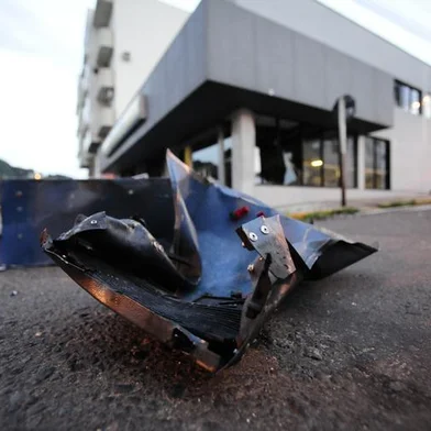  Criminosos explodiram agência do Banco do Brasil em Parobé.