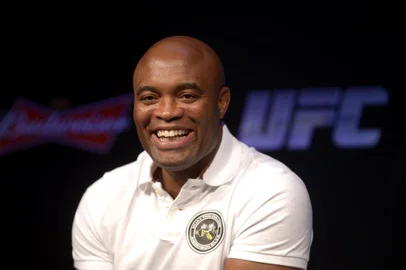 Coletiva de imprensa com Anderson Silva - Na tarde desta terça-feira, dia 14, o UFC Brasil realizou coletiva de imprensa com o lutador peso médio Anderson Silva e com a equipe de profissionais que acompanhou todo o processo de recuperação do ídolo brasileiro e já cuida de perto dos preparativos para seu esperado retorno no UFC 183, em 31 de janeiro, contra o americano Nick Diaz, em Las Vegas, Estados Unidos. - Brasil - rj - Rio de Janeiro - Hotel Copacabana Palace -  - www.inovafoto.com.br - id:79113