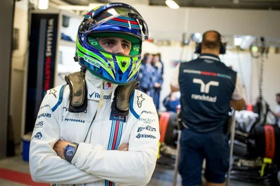 528111387

Williams Martini Racings Brazilian driver Felipe Massa waits in the pits during the second practice session of the Russian Formula One Grand Prix at the Sochi Autodrom circuit on October 9, 2015. AFP PHOTO / ANDREJ ISAKOVIC

Editoria: SPO
Local: Sochi
Indexador: ANDREJ ISAKOVIC
Secao: Motor Racing
Fonte: AFP
Fotógrafo: STF