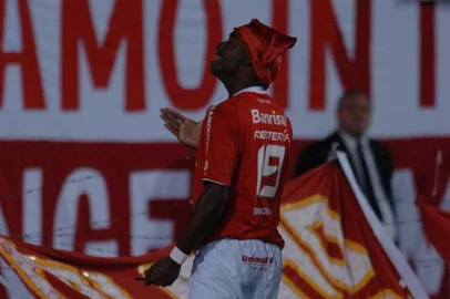 *** Valdir Friolin - Rentería Gol ***Inter X LDU pela Copa Libertadores da América 2006 no estádio Beira Rio. Rentería faz o segundo gol da partida e comemora a classificação do time para as semifinais da competição.