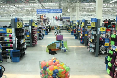  Loja da Decathlon no interior de São Paulo. 