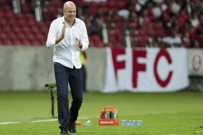  PORTO ALEGRE, RS, BRASIL - 25/02/2017 : Internacional recebe o Brasil-Pel no estádio Beira Rio em partida válida pelo Campeonato Gaúcho 2017, o Gauchão. Time colorado venceu por 1 a 0, com gol marcado pelo Roberson. (FOTO: BRUNO ALENCASTRO/AGÊNCIA RBS)Indexador: DIEGO VARA