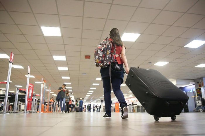 Resultado de imagem para Férias: se for viajar, não se esqueça de atualizar as vacinas