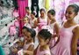 Festa beneficente na Suíça arrecada R$ 5,4 mil para ajudar meninas que têm aulas de balé em Alvorada