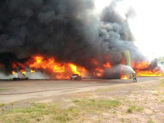 Pelo menos 20 pessoas seguem internadas depois de incêndio em fábrica de  calçados | GZH