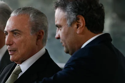 (Brasília - DF 25/11/2016) Presidente Michel Temer com o Ex-Presidente Fernando Henrique e com o Senador Aécio Neves após almoço com lideranças do PSDB no Palácio da Alvorada.Foto: Beto Barata/PR