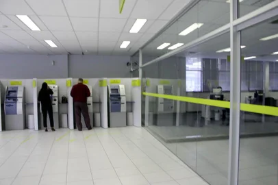 *** Osvaldo Nocetti - Banco ***Agências bancárias Fotógrafo: Osvaldo Nocetti