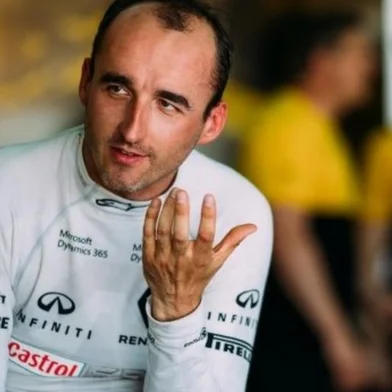 O piloto polonês Robert Kubica faz teste na Renaul.