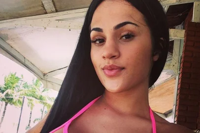  Nicolle Brito Castilho da Silva, 20 anos, está desaparecida há um mês em Cachoeirinha.