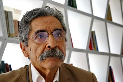  Porto Alegre, RS, Brasil, 10-09-2015, Entrevista com o ex-governador Olívio Dutra, para o especial VISÕES DO RIO GRANDE. (FOTO: ADRIANA FRANCIOSI/AGENCIA RBS)