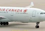 Passageira de companhia aérea do Canadá dorme durante o voo e acorda sozinha em avião