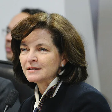 CCJ - Comissão de Constituição, Justiça e Cidadania  Comissão de Constituição, Justiça e Cidadania (CCJ) realiza sabatina de Raquel Dodge, indicada para o cargo de procuradora-geral da República.   Em pronunciamento, subprocuradora-geral da República, Raquel Elias Ferreira Dodge.   Foto: Geraldo Magela/Agência Senado