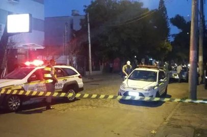 Policial militar baleado ao reagir a assalto na zona norte de Porto Alegre.