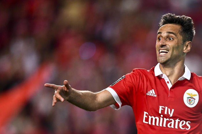 Jonas: aniversário, 150 jogos pelo Benfica, goleador da Europa e prêmio | GZH