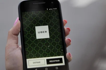  

CAXIAS DO SUL, RS, BRASIL, 27/10/2016 - O Uber inicia operação em Caxias do Sul. (Marcelo Casagrande/Agencia RBS)