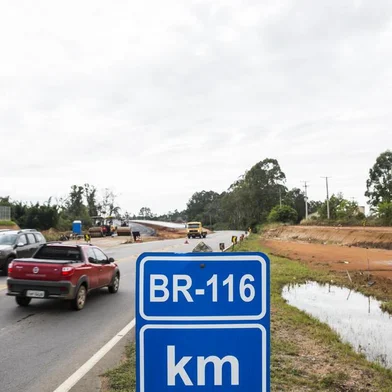  TURUÇU, RS, BRASIL - 20-04-2017 - BR-116 _ ZH conta a história de personagens que usam ou dependem da estrada. Estrada que liga Turuçu a Pelotas. (FOTO: ANDERSON FETTER/AGÊNCIA RBS)Indexador: Anderson Fetter