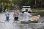 Hurricane Irma hits the Caribbean and Florida

Two people pass a man in a canoe as they wade through the flooded streets of the San Marco historic district of Jacksonville, Florida, on September 11, 2017, after storm surge from Hurricane Irma left the area flooded. / AFP PHOTO / JIM WATSON

Editoria: WEA
Local: Jacksonville
Indexador: JIM WATSON
Secao: disaster (general)
Fonte: AFP
Fotógrafo: STF