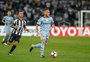 Jogador do Grêmio brinca com possível venda de Arthur: "Se for, a honra vai ser do Messi"