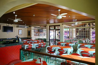  

PORTO ALEGRE, RS, BRASIL, 14-01-2015: Fotos gerais de ambiente do restaurante Bologna em Porto Alegre, para o caderno Gastrô por Destemperados (FOTO FÉLIX ZUCCO/AGÊNCIA RBS, Editoria Destemperados).