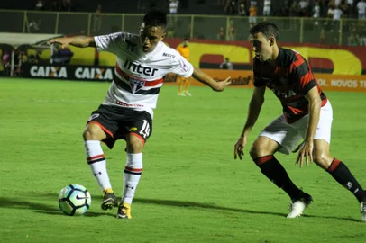 são paulo, vitória, futebol, série a, brasileirão