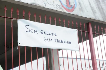  

CAXIAS DO SUL, RS, BRASIl (18/09/2017) Greve nas Escolas Estaduais. Escolas Cristovão de Mendoza e Imigrante aderem a greve do magistério gaúcho. (Roni Rigon/Pioneiro).